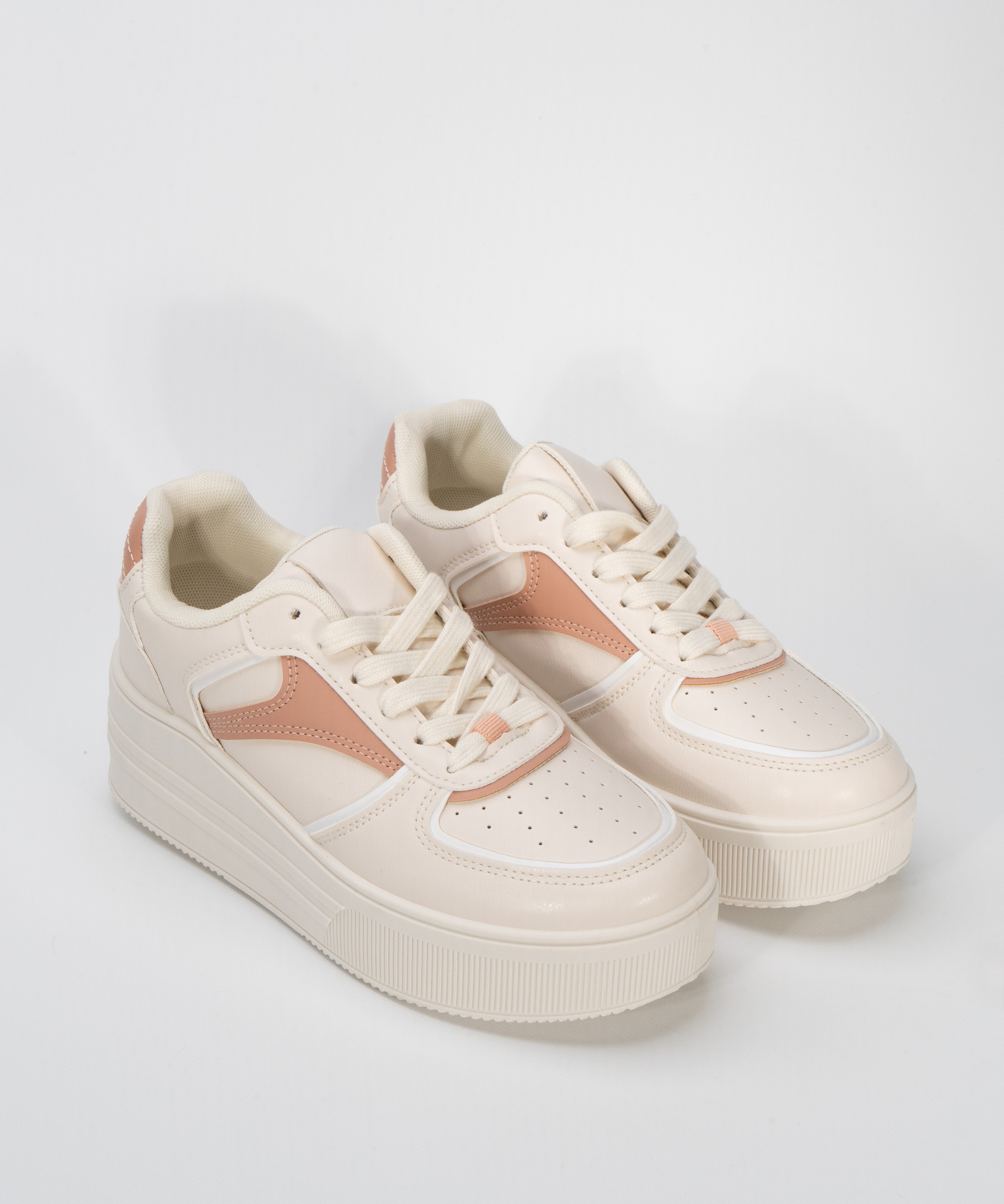 Sabrinas casuais com plataforma image number null